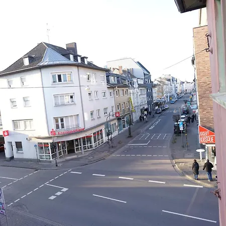 3br - - Kitchen - 10 Min To Ice * Siegburg