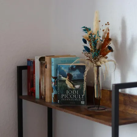 3br - - Kitchen - 10 Min To Ice דירה *