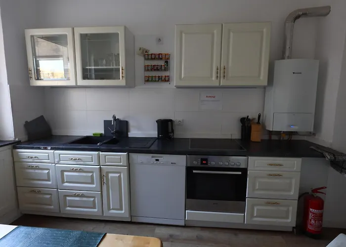 3br - - Kitchen - 10 Min To Ice *